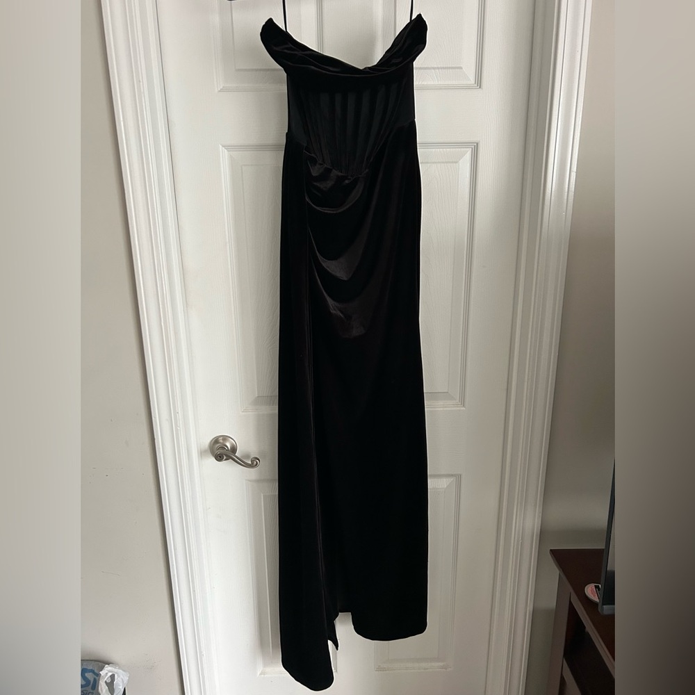Cadyce black‎ formal dress maxi fancy long size medium halter